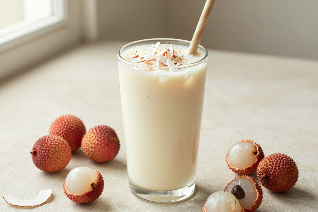 Lychee Coconut Smoothie in a glass