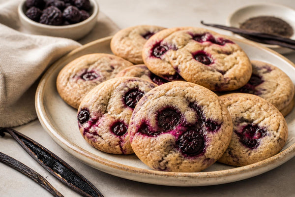 Vegan berry vanilla cookies made with Madagascar vanilla