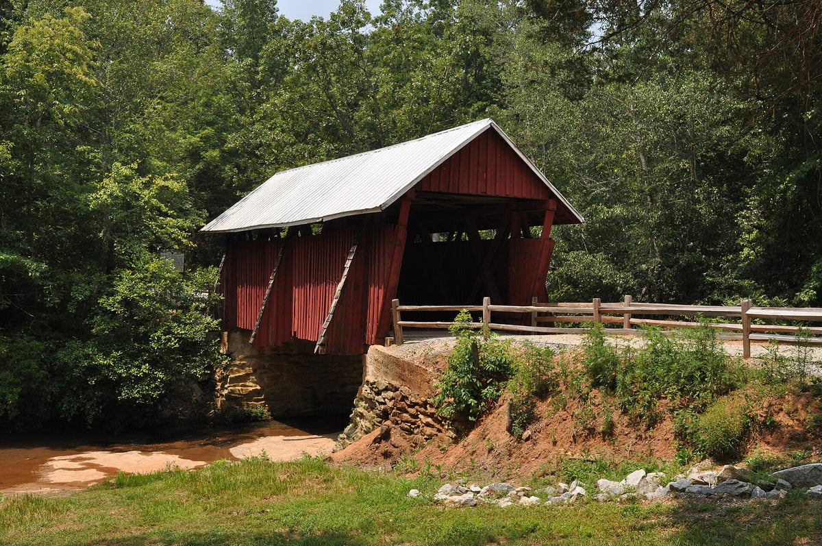 Cherokee Foothills Scenic Highway: Campbell's Covered Bridge in Summer