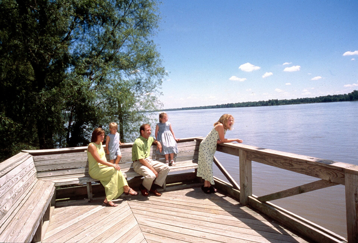 Crowley's Ridge Parkway: Mississippi River View in Helena